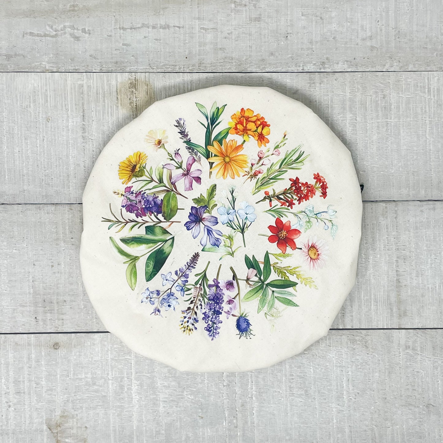 Bowl Cover - Sunburst Flowers