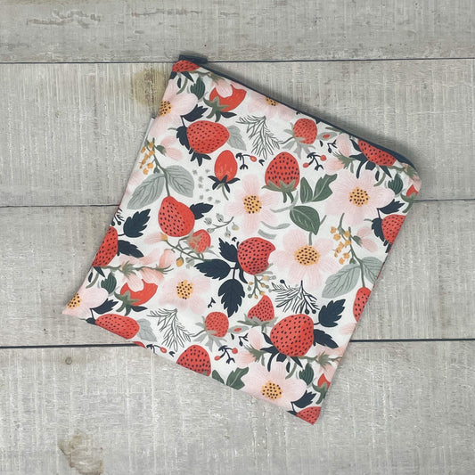 Large Snack Bag - Strawberry Fields