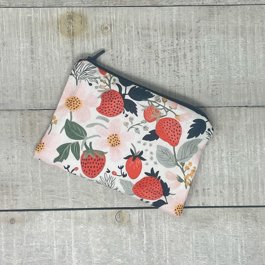 Small Snack Bag - Strawberry Fields