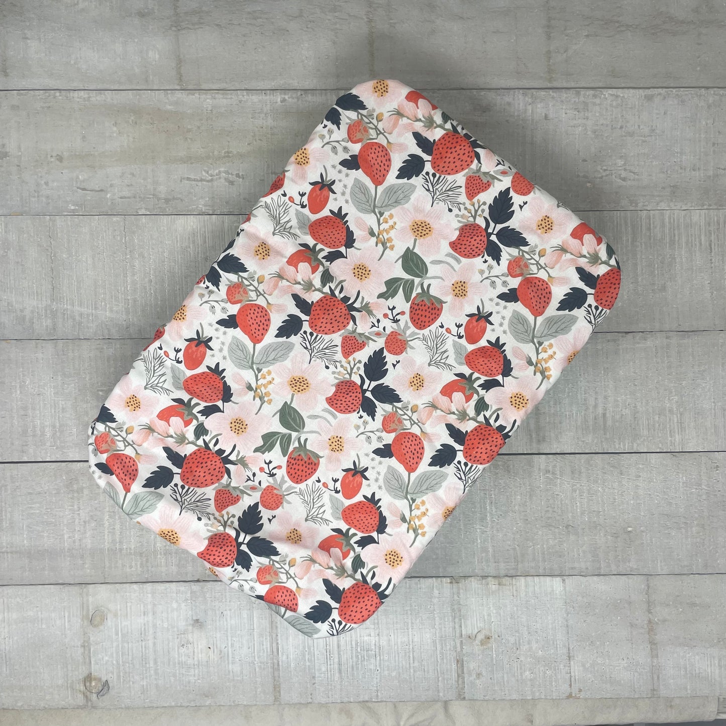 Casserole Cover - Strawberry Fields