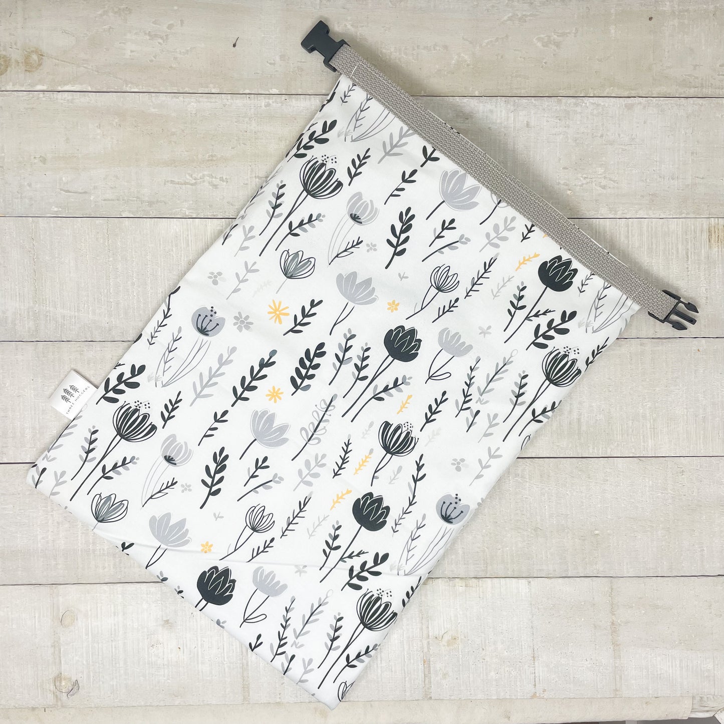 Bread Bag - Black & White Floral